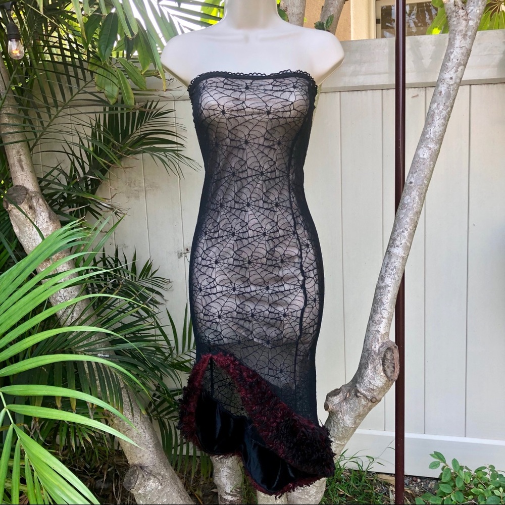 Custom Made Spider Web Dress - Picture 6 of 8